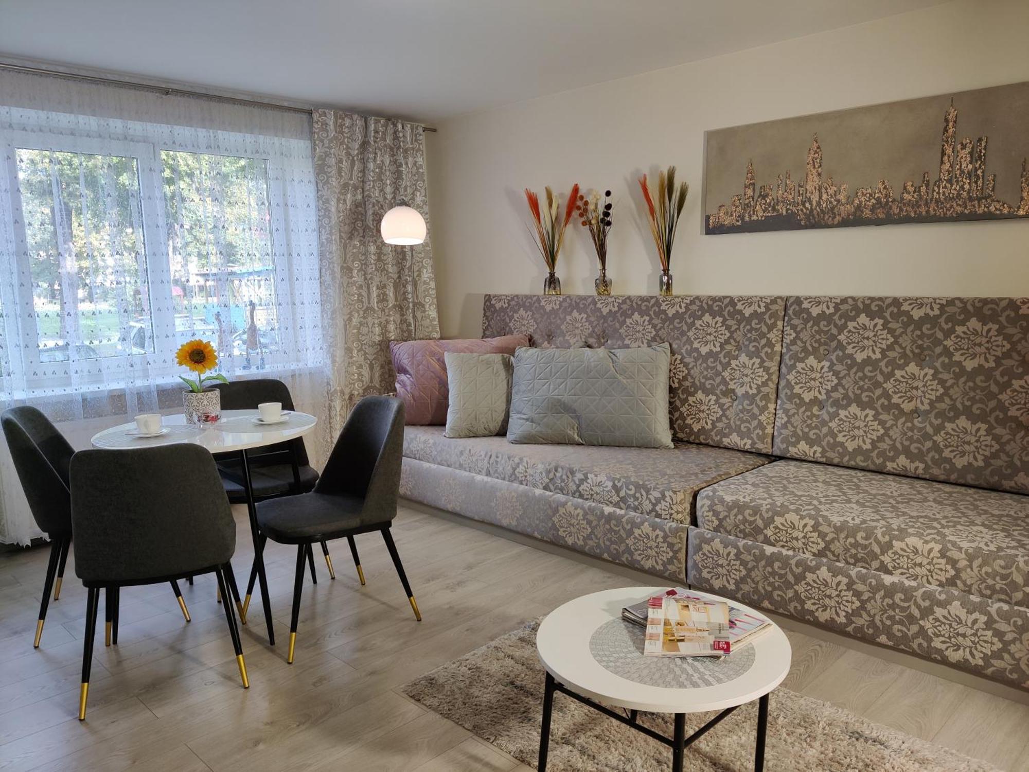 Apartment Dalyce Шяуляй Екстер'єр фото